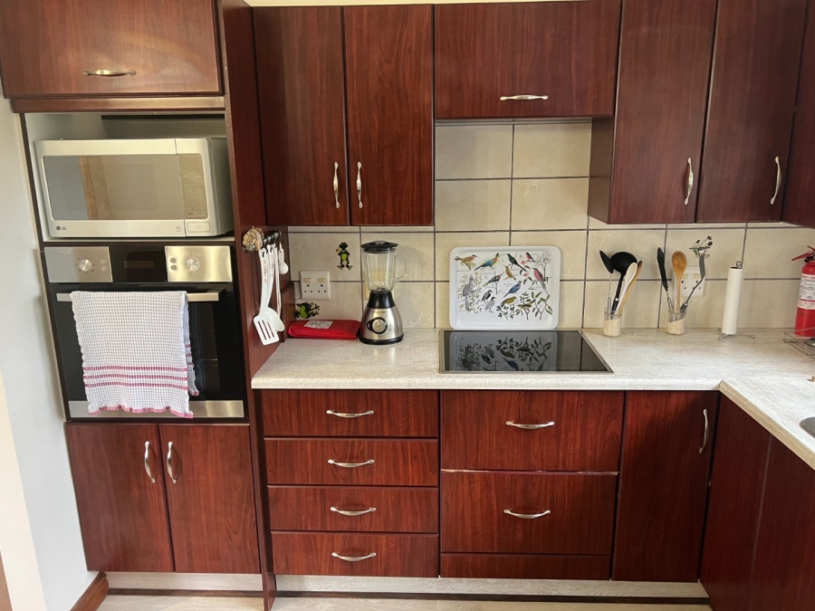 2 Bedroom Property for Sale in Harkerville A H Western Cape